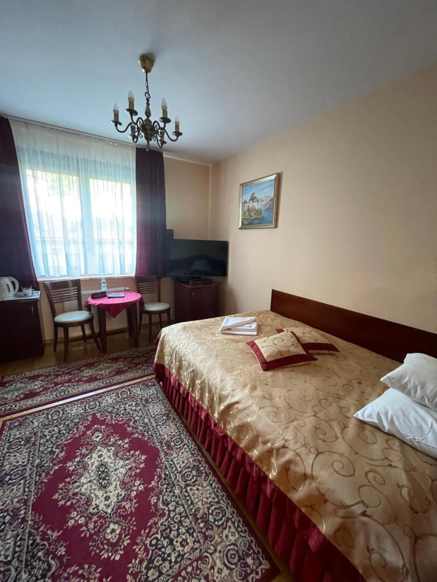 Pensjonat Szach Krynica Zdroj Exterior photo